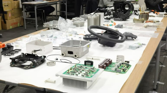 宏光MINI EV為何一炮走紅？日本教授通過(guò)拆解找到答案