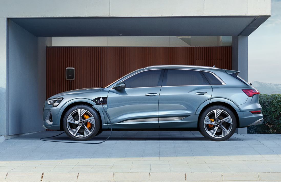 美國總統拜登簽署降低通脹法 這些電動車年前還能獲稅收抵免