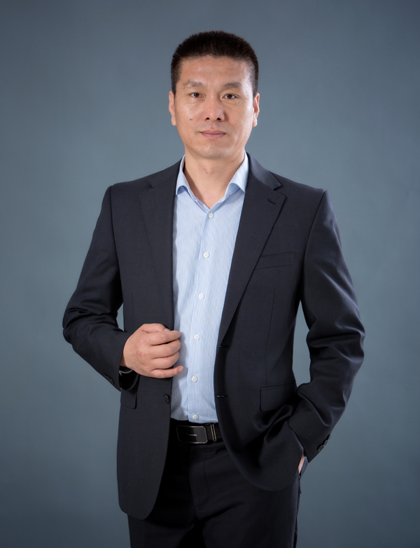  青島藍(lán)科途膜材料有限公司 執(zhí)行董事 楊波