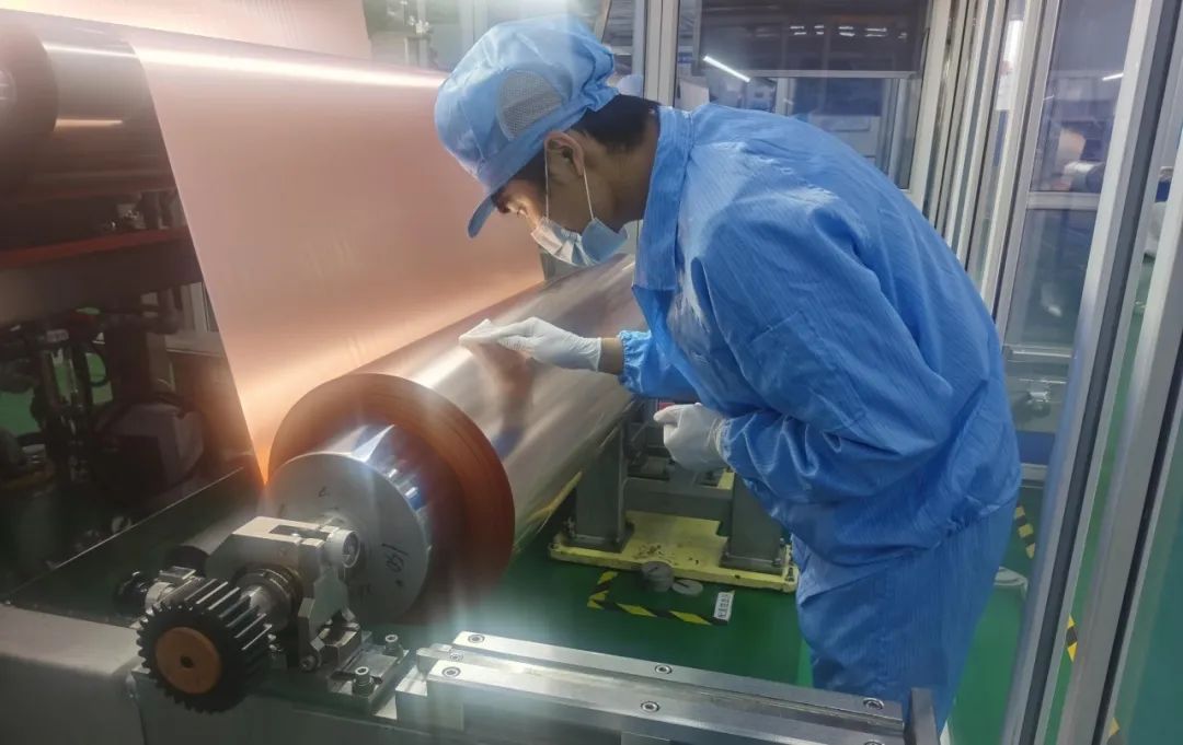 廣西華創4μm高抗拉極薄鋰電銅箔試產成功