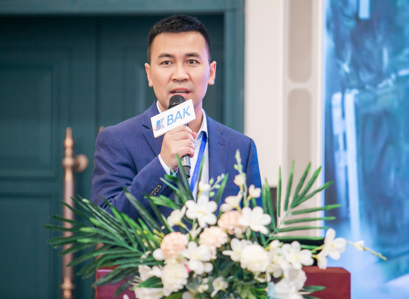 深圳市比克動力電池有限公司 副總裁 滕鑫