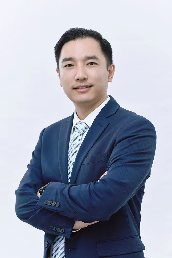 深圳埃克森新能源科技有限公司 聯(lián)合創(chuàng)始人CEO 尤軍