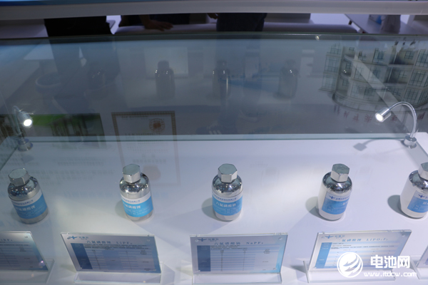 碳酸鋰,磷酸鐵鋰,六氟磷酸鋰