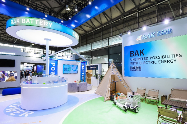 比克電池展臺沉浸式體驗場景