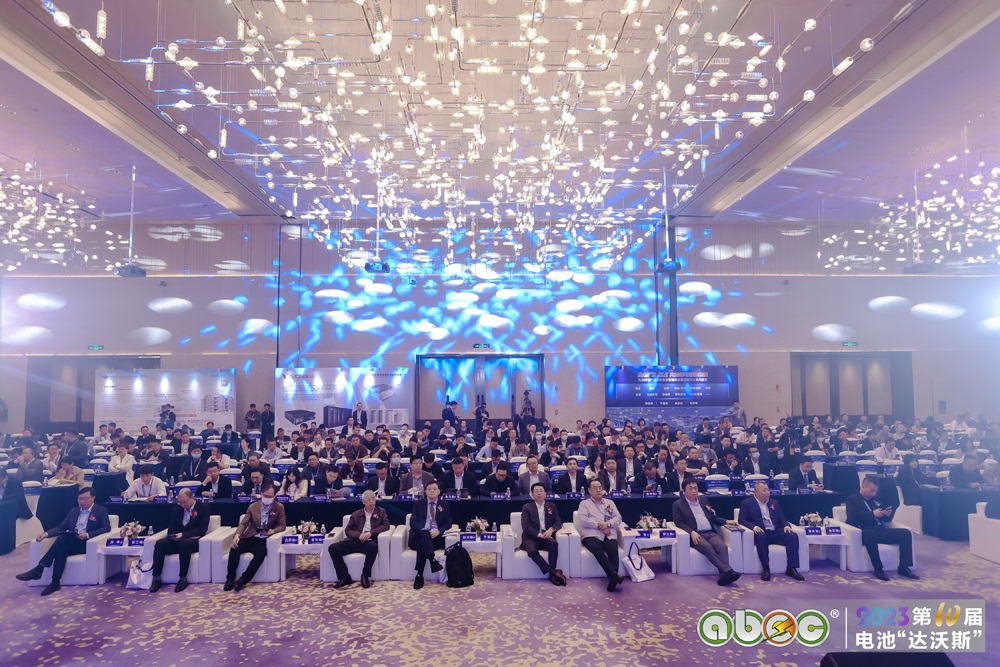 內卷時代，業績整體承壓，電池新能源企業如何求生求變？