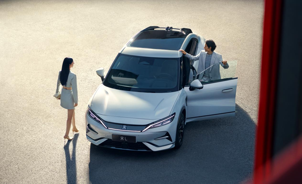 震撼價格！入門滿配！宋L 領潮上市18.98萬元起！