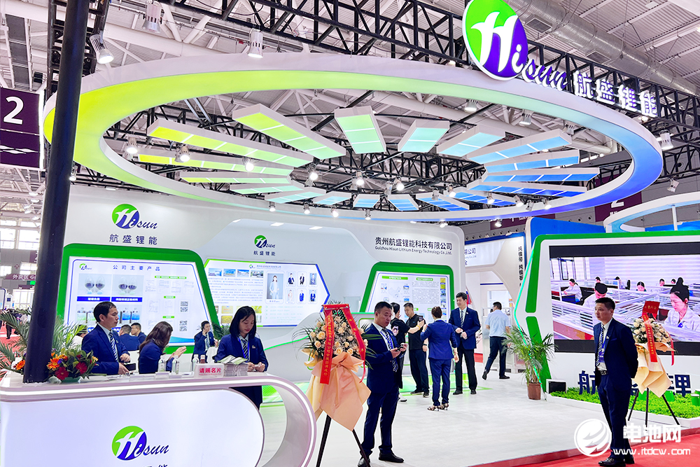 規(guī)劃產(chǎn)能18萬(wàn)噸！電解液行業(yè)新兵逆勢(shì)擴(kuò)產(chǎn)與橫向拓展齊發(fā)力