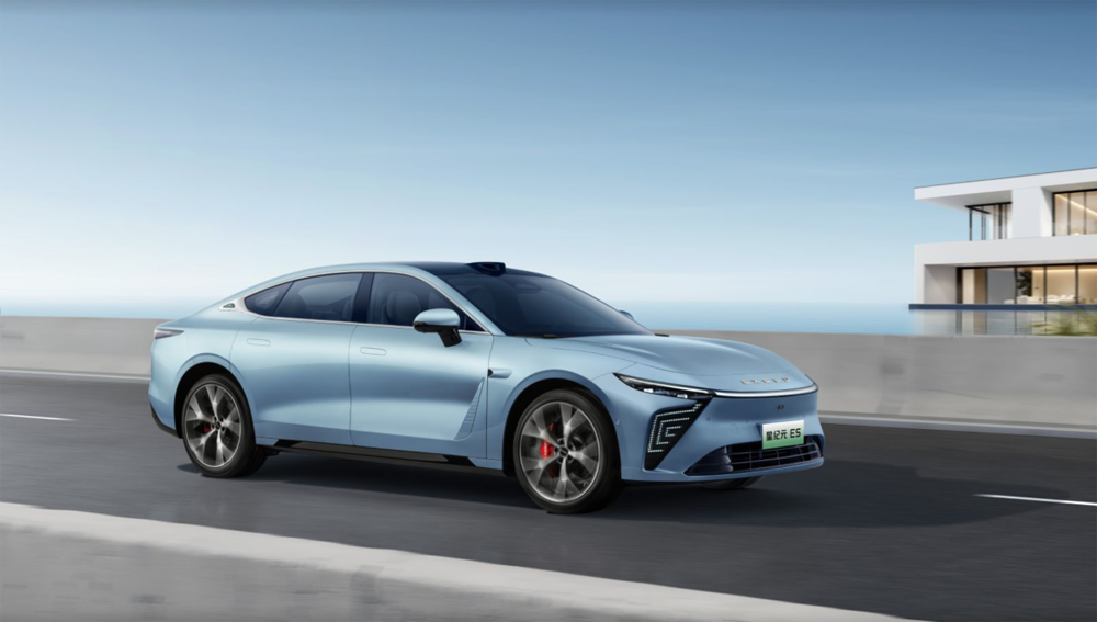 集26年造車實力 星紀元ES點亮“塔尖”星途