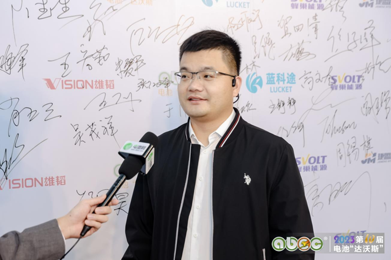 新能源催生基建新藍(lán)海！新能源工廠“奠基者”謀新局