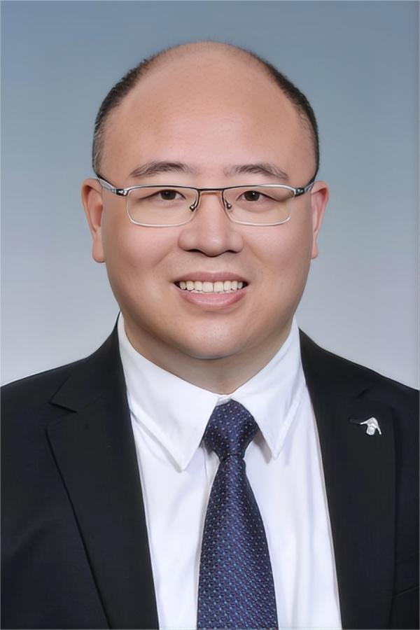 上海東漸數能技術集團有限公司董事長曹棟強