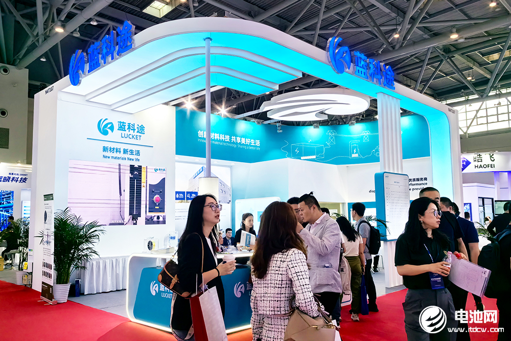 國(guó)產(chǎn)化設(shè)備助推隔膜產(chǎn)業(yè)升級(jí) 藍(lán)科途技術(shù)革新破新局