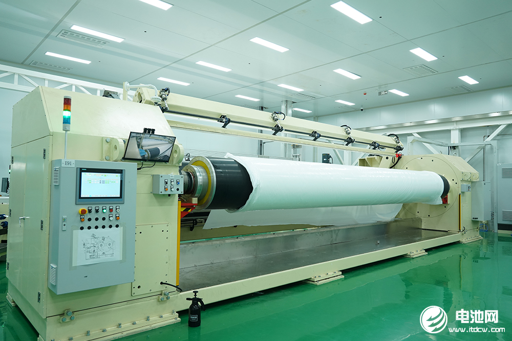 國(guó)產(chǎn)化設(shè)備助推隔膜產(chǎn)業(yè)升級(jí) 藍(lán)科途技術(shù)革新破新局