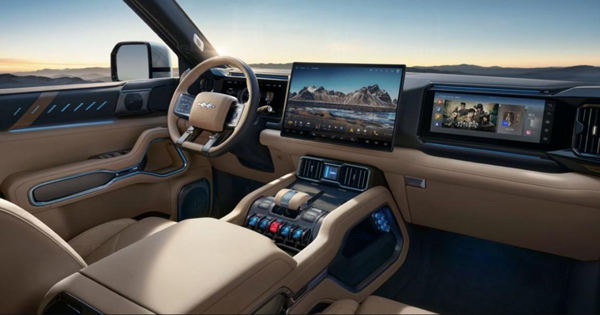 國(guó)貨旗艦來(lái)了！比亞迪華為聯(lián)合發(fā)布方程豹 豹8上市，售價(jià)37.98萬(wàn)元起