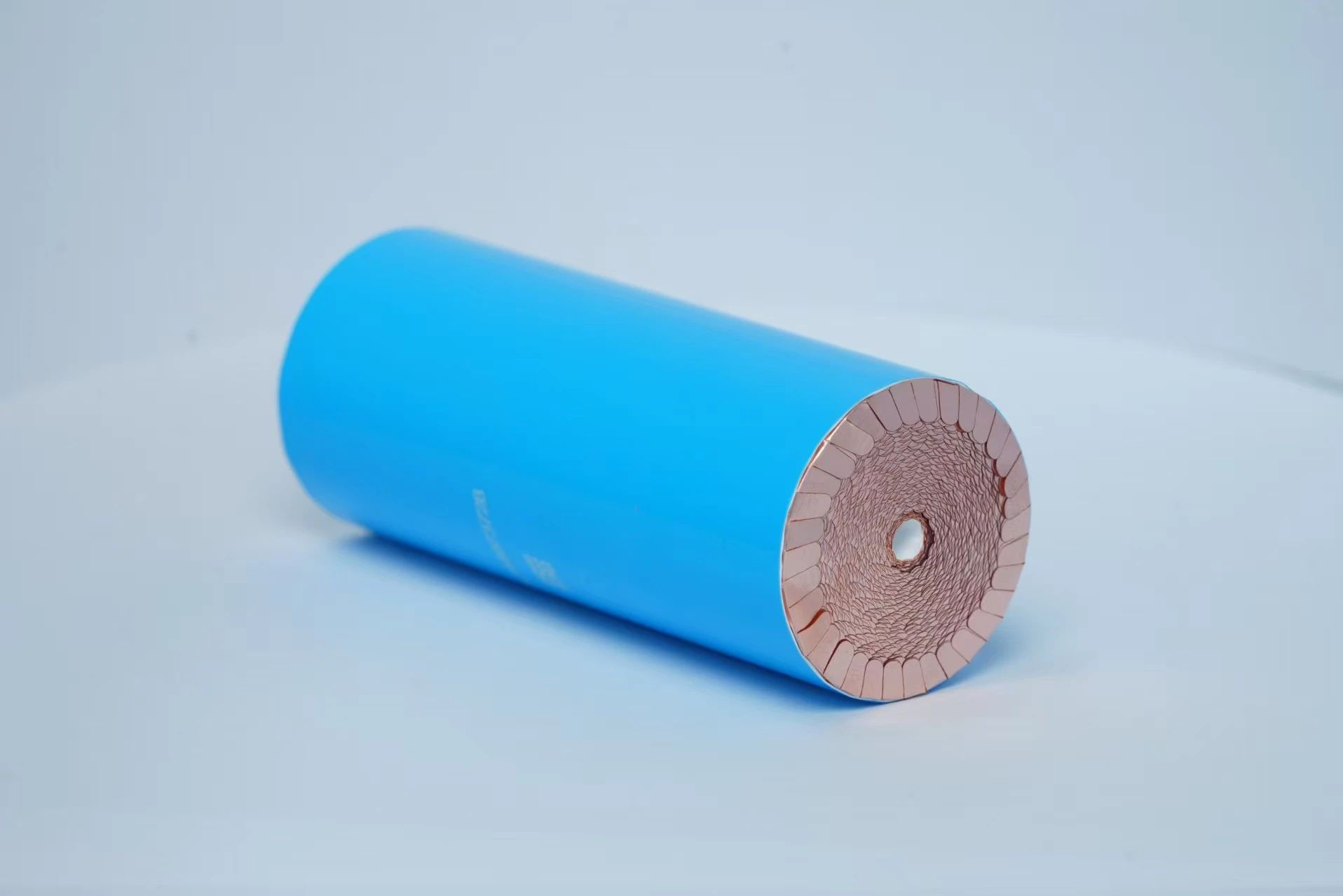 云山動力大圓柱量產示范線投產 云山動力大圓柱量產示范線投產